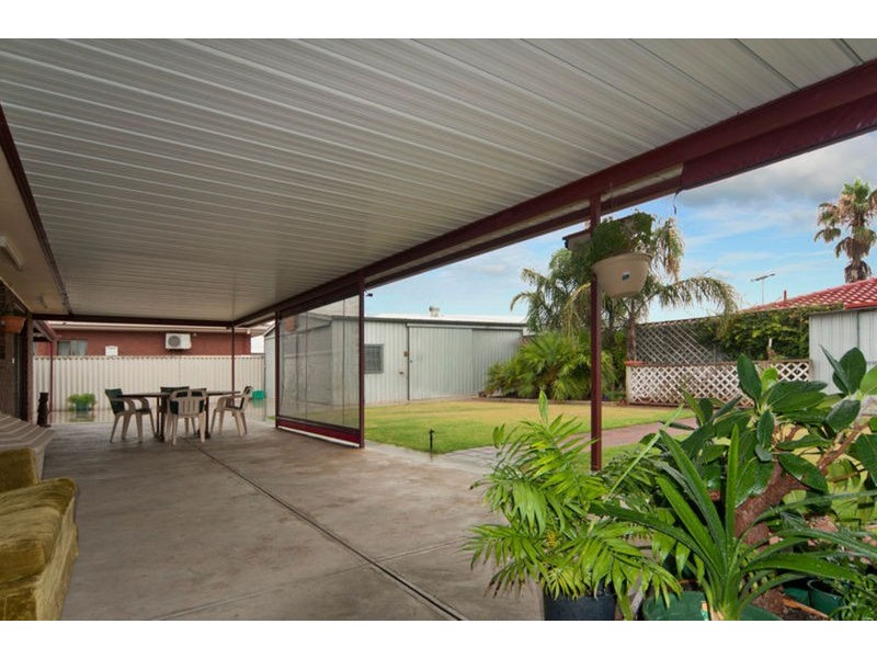 20 Lancaster Drive, North Haven SA 5018