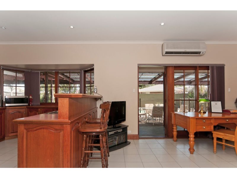 11 Schroder Court, North Haven SA 5018