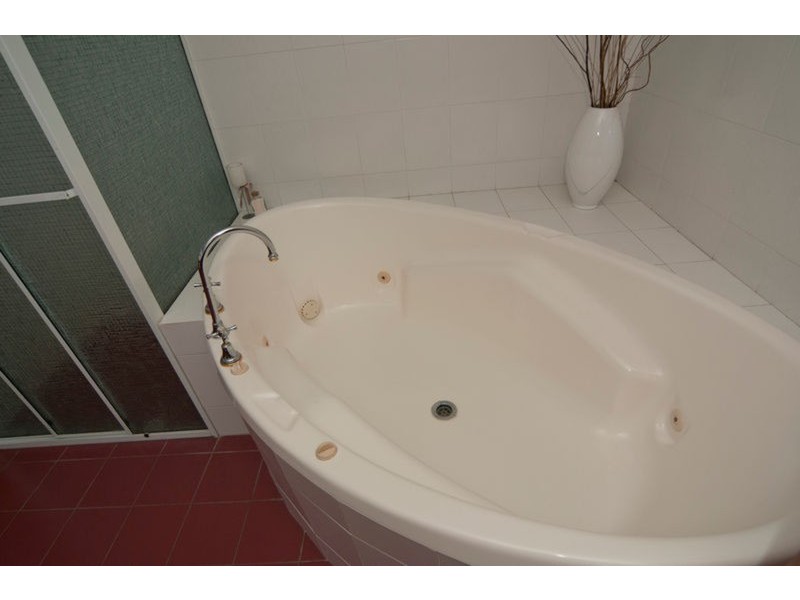 11 Schroder Court, North Haven SA 5018