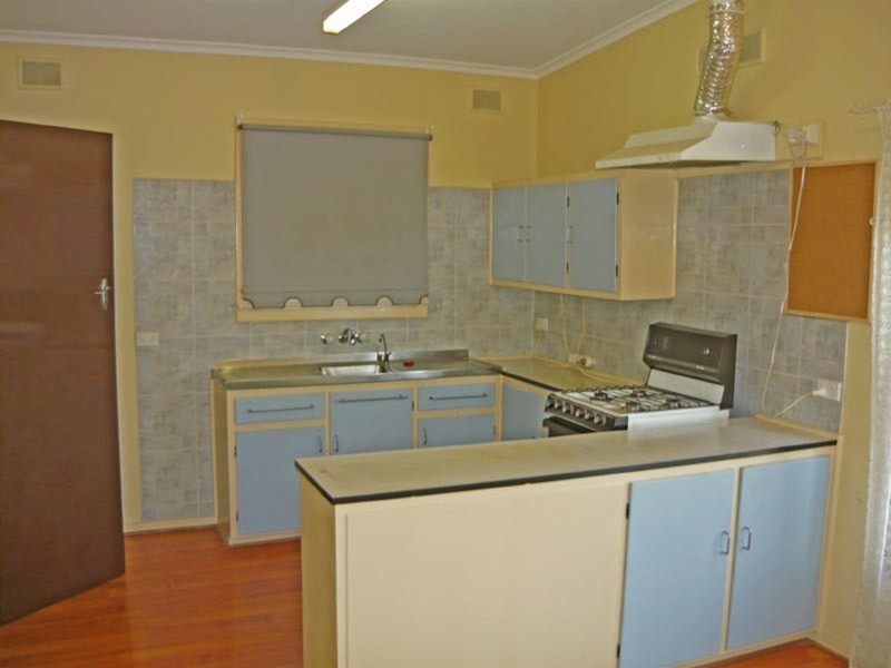 17 Willochra Street, Largs North SA 5016