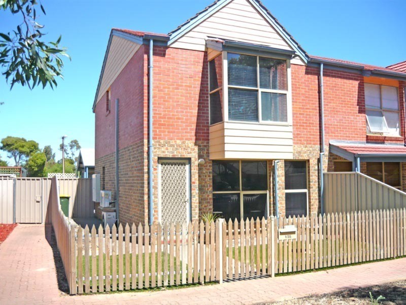 1/35 Tim Hunt Way, Peterhead SA 5016