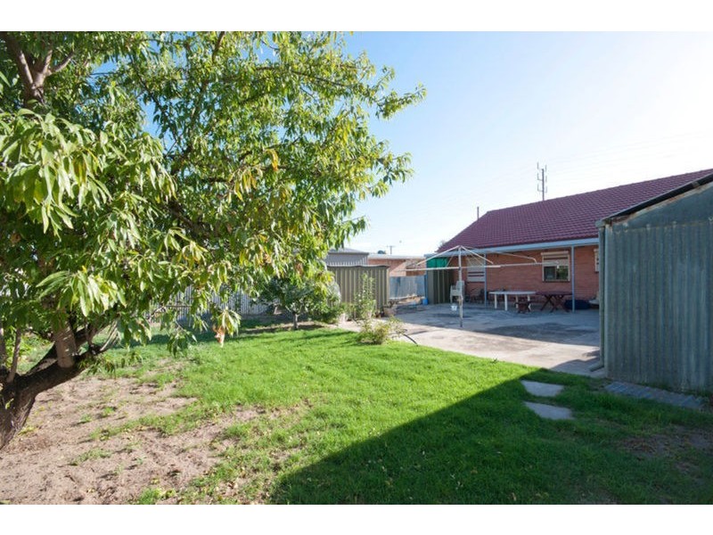 718 Military Road, Taperoo SA 5017