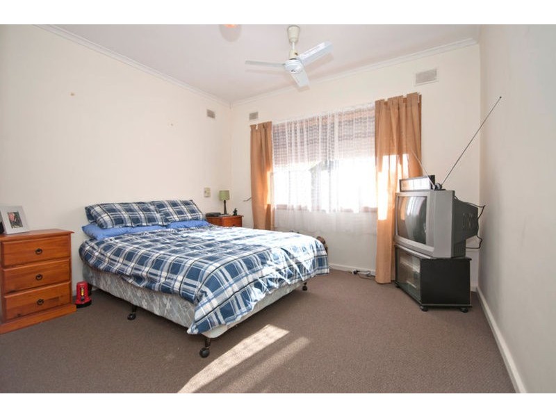 718 Military Road, Taperoo SA 5017