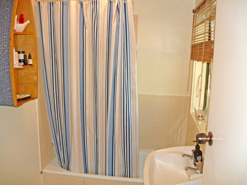 10 Lee Terrace, Rosewater SA 5013