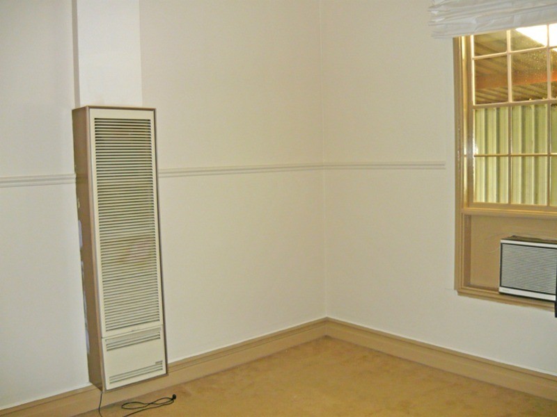 10 Ward Street, Pennington SA 5013