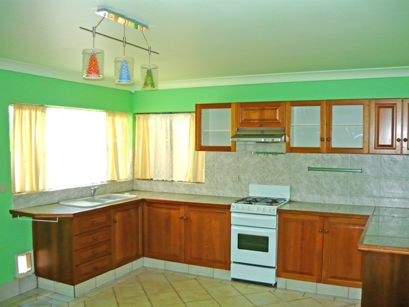 10 Ward Street, Pennington SA 5013