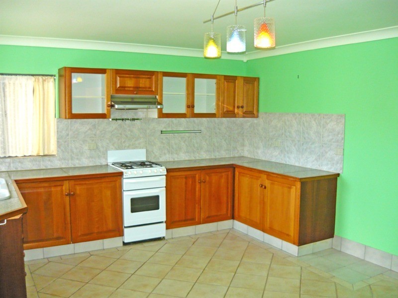 10 Ward Street, Pennington SA 5013