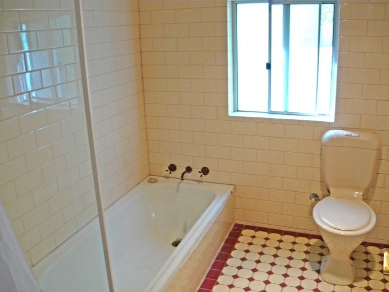 10 Ward Street, Pennington SA 5013