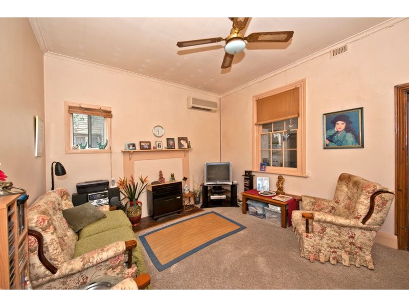 10a Lee Terrace, Rosewater SA 5013