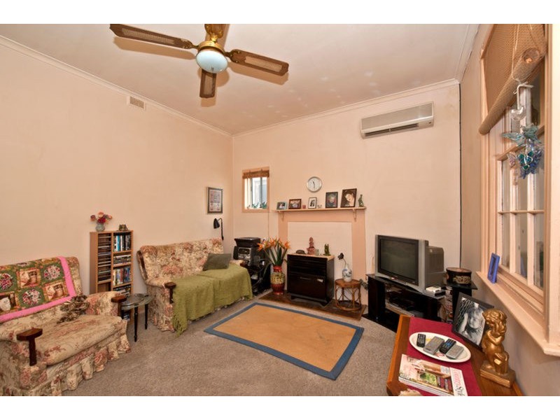 10a Lee Terrace, Rosewater SA 5013