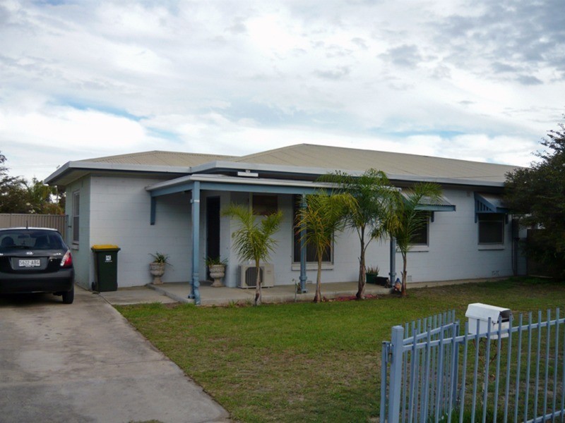 12 Nyora Crescent, Taperoo SA 5017