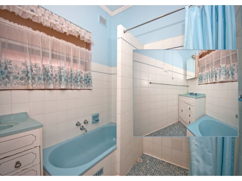 18 Marmora Terrace, Osborne SA 5017