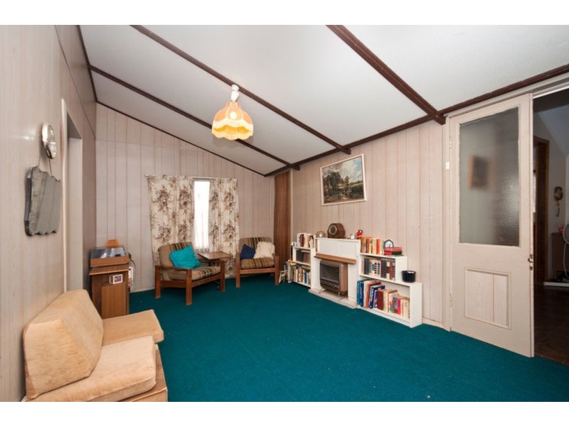 18 Marmora Terrace, Osborne SA 5017