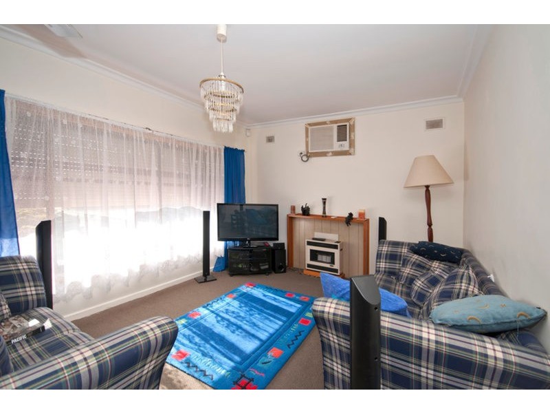 718 Military Road, Taperoo SA 5017