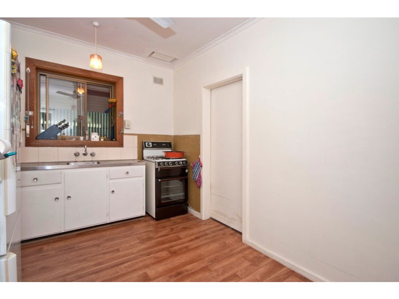 718 Military Road, Taperoo SA 5017