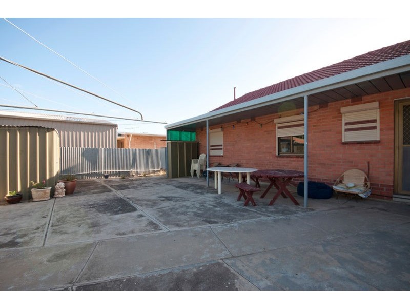 718 Military Road, Taperoo SA 5017
