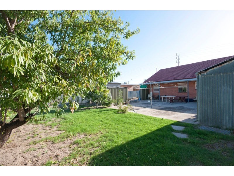 718 Military Road, Taperoo SA 5017