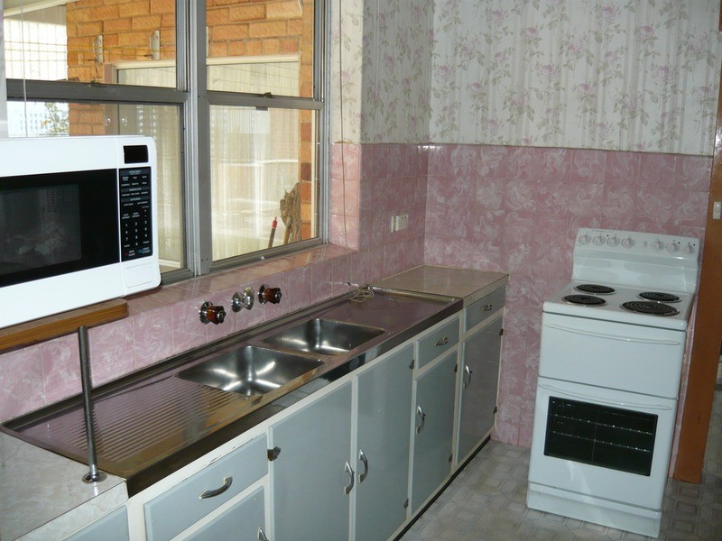 31 Standard Avenue, Croydon Park SA 5008