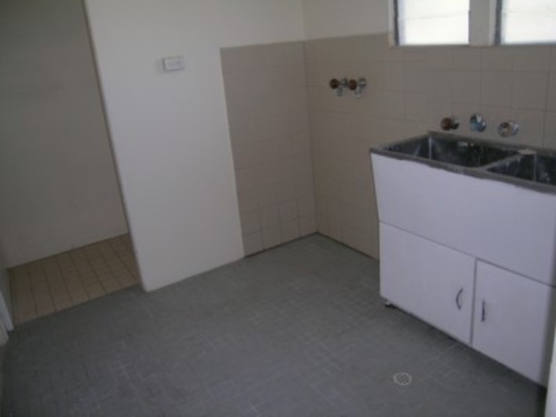 18 Baker Street, Birkenhead SA 5015