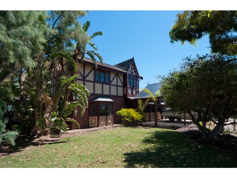 11 Schroder Court, North Haven SA 5018