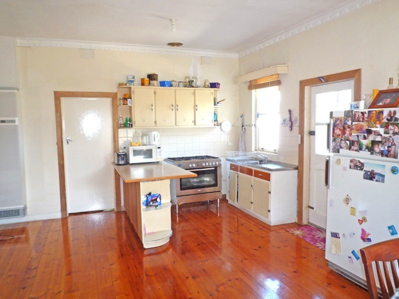 34 Balranald Avenue, Largs Bay SA 5016