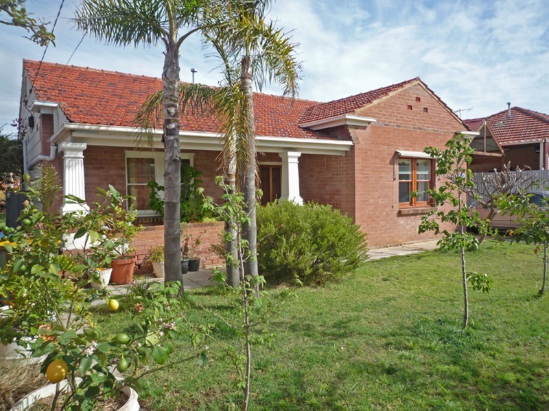 34 Balranald Avenue, Largs Bay SA 5016