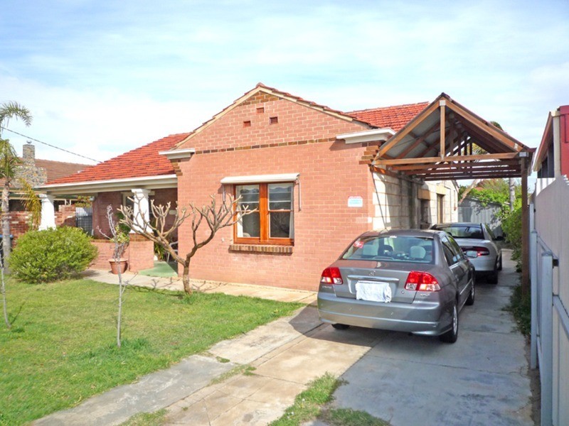 34 Balranald Avenue, Largs Bay SA 5016