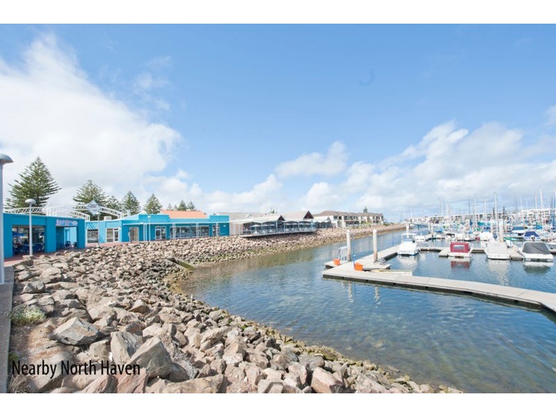 3 Tapping Crescent, North Haven SA 5018