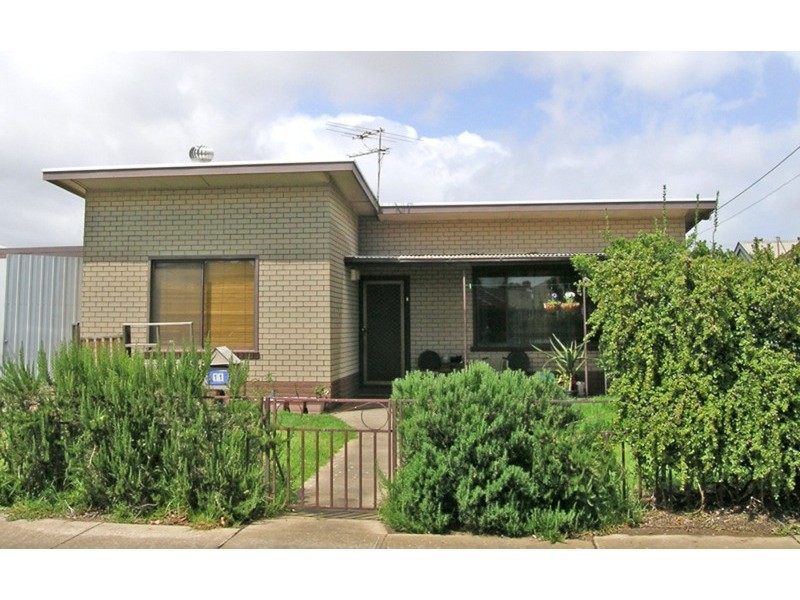 11 Fourth  Street, Wingfield SA 5013