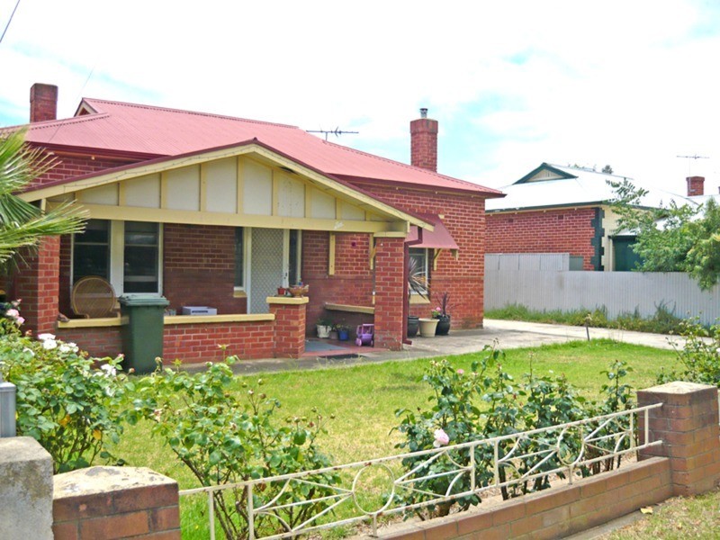 10 Glenhuntley St, Woodville South SA 5011