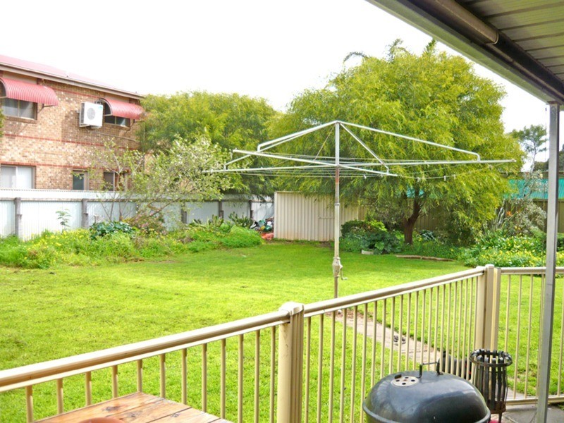 5 Wollowra Crescent, Largs North SA 5016