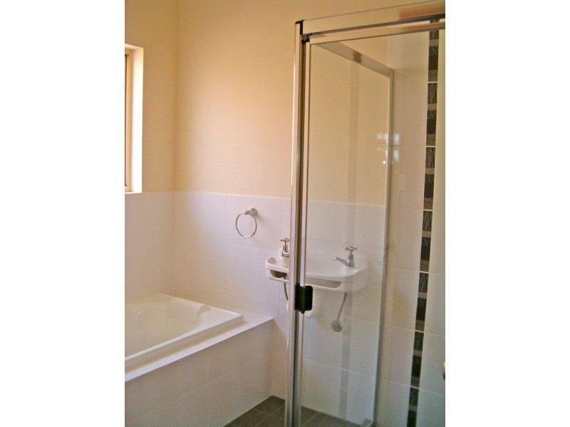 2A Tenth  Avenue, Woodville North SA 5012