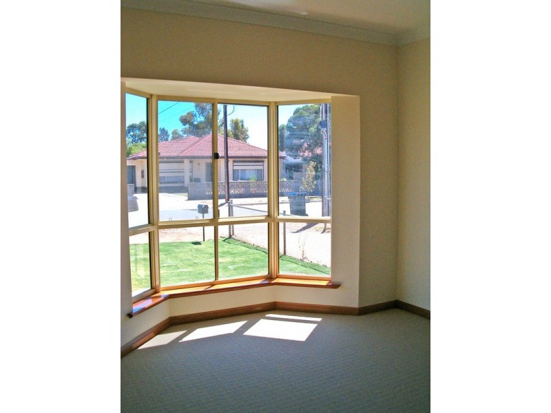 2A Tenth  Avenue, Woodville North SA 5012