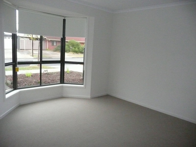 11a Wollowra Crescent, Largs North SA 5016