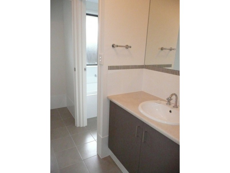 11a Wollowra Crescent, Largs North SA 5016