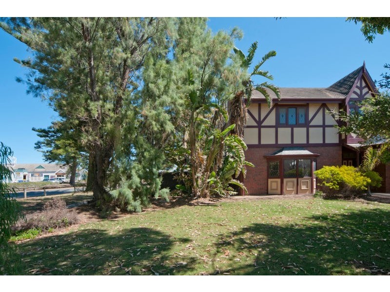 11 Schroder Court, North Haven SA 5018