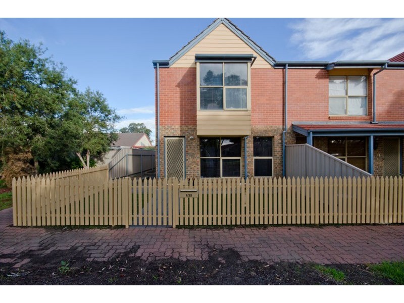 1/35 Tim Hunt  Way, Peterhead SA 5016