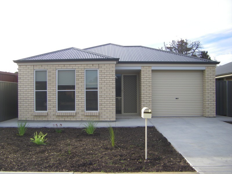 11A Wollowra Crescent, Largs North SA 5016