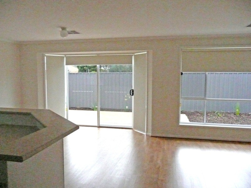 11A Wollowra Crescent, Largs North SA 5016