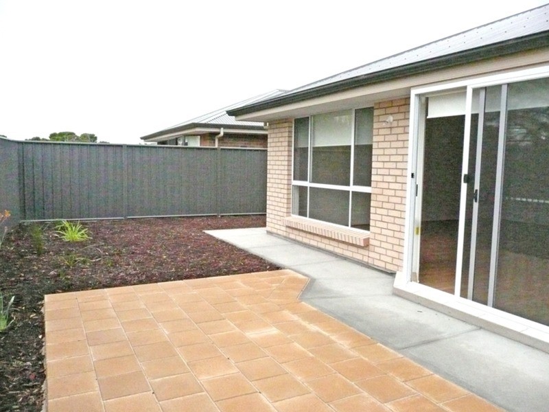 11A Wollowra Crescent, Largs North SA 5016