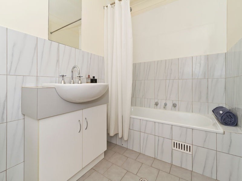 4/12 Arcadia Court, North Haven SA 5018