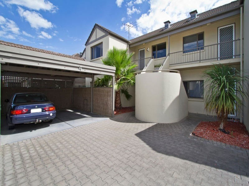4/12 Arcadia Court, North Haven SA 5018