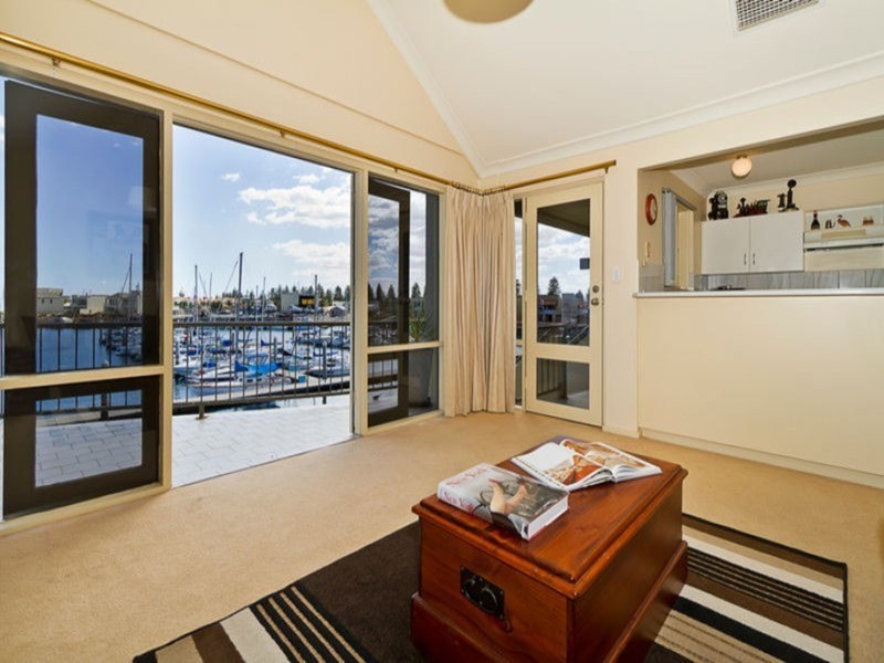 4/12 Arcadia Court, North Haven SA 5018