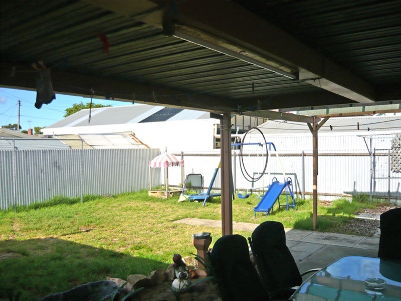 135 FLETCHER Road, Largs Bay SA 5016