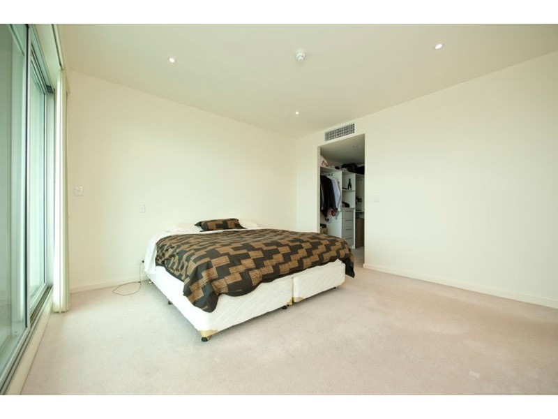 606/1-2 Tarni Court, Port Adelaide SA 5015