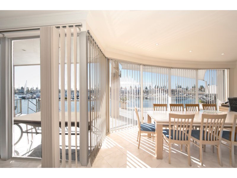 113 Gulf Point  Drive, North Haven SA 5018