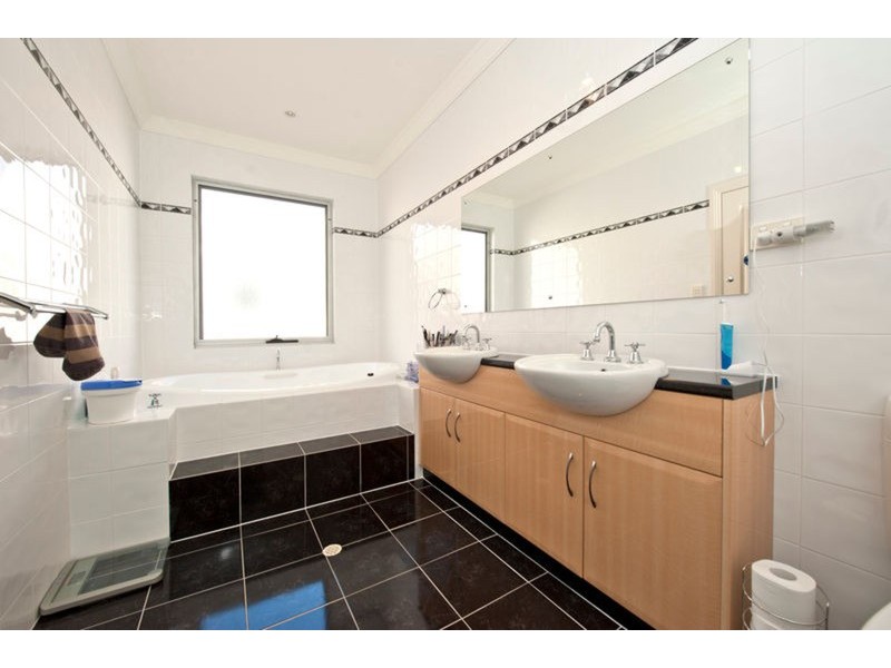 113 Gulf Point  Drive, North Haven SA 5018