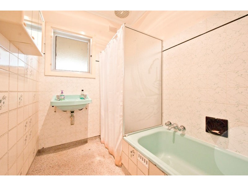 21 Bristol Crescent, Taperoo SA 5017