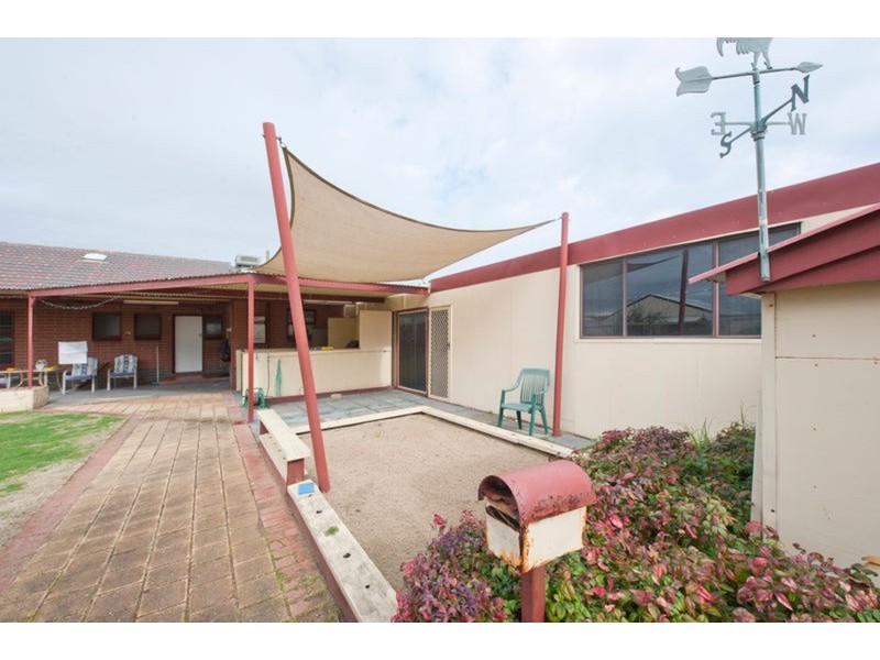 21 Bristol Crescent, Taperoo SA 5017