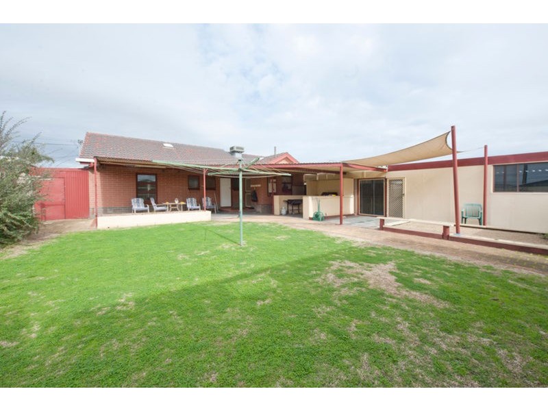 21 Bristol Crescent, Taperoo SA 5017
